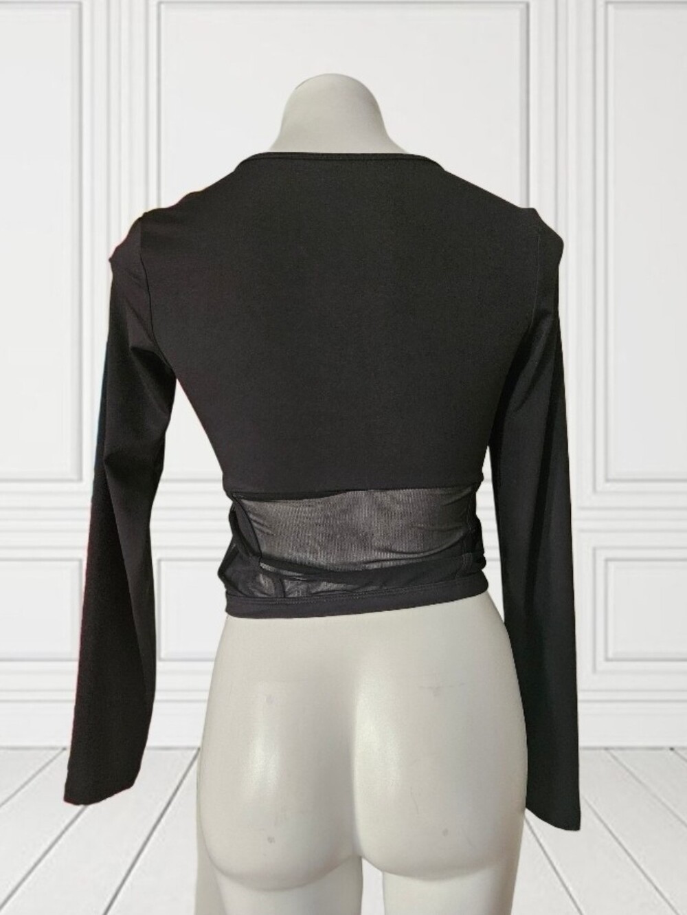 Black Mesh Panel Long Sleeve Crop Top Large - Picture 3 of 5